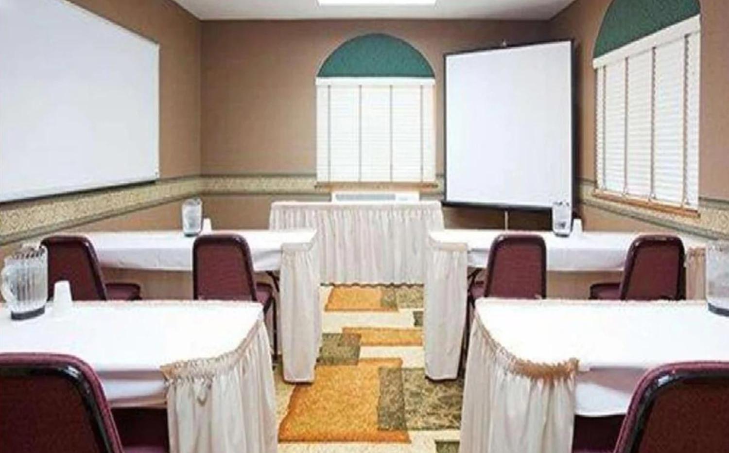 Blue Way Inn Eagan Extended Stay ภายนอก รูปภาพ